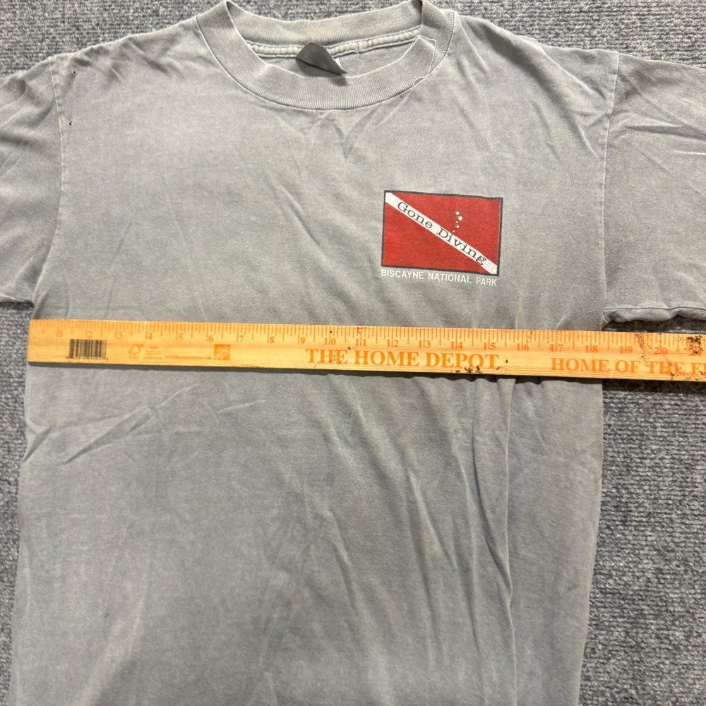 VTG Gone Diving T-shirt Men's M Single Stitch Gray Y2K Faded 90s TNF Sportswear - Picture 3 of 9